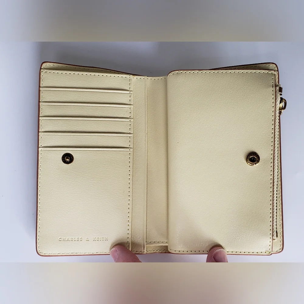 Charles & Keith Cadence Top-Zip Wallet Buttery Yellow